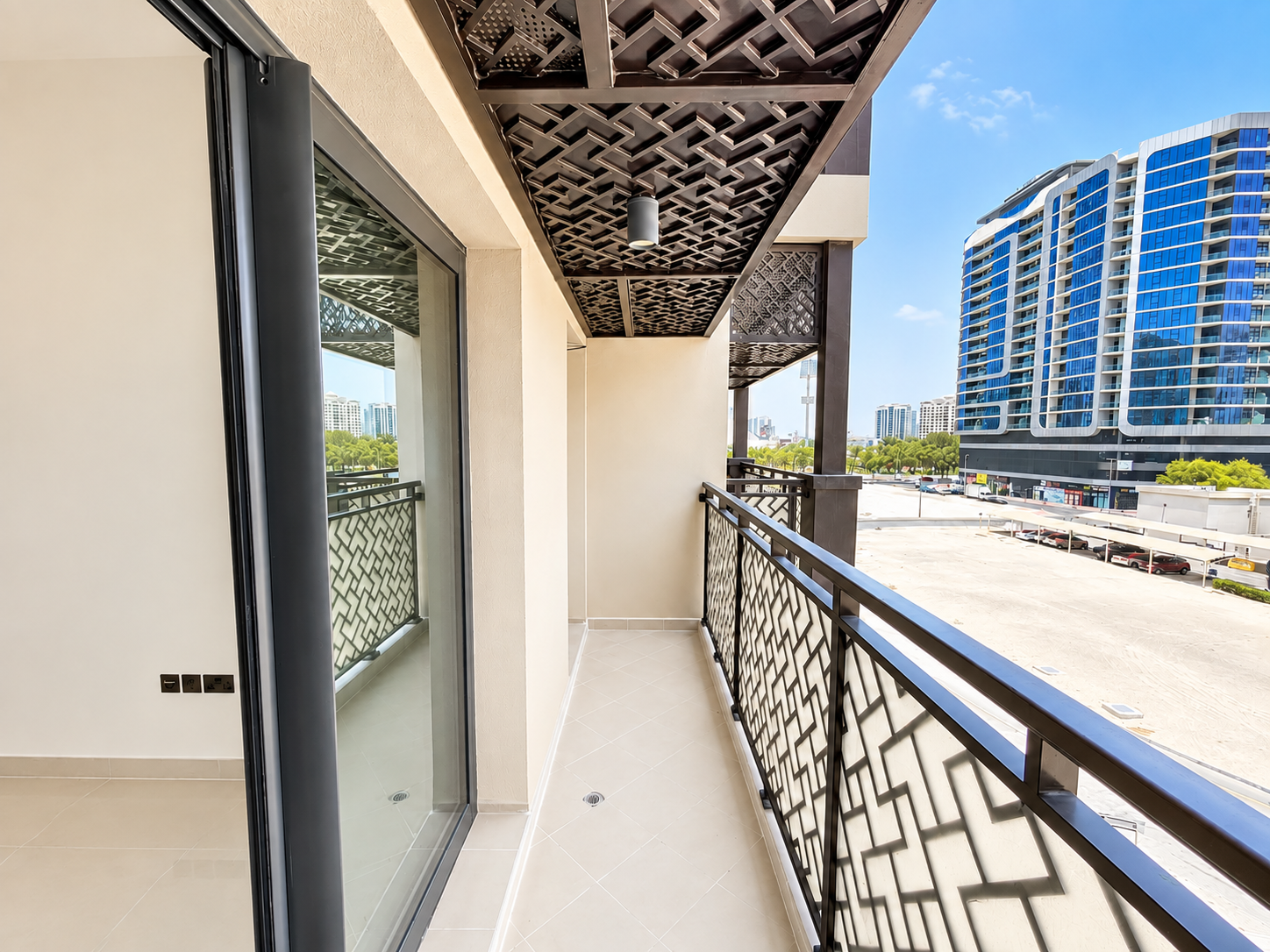 1 Bedroom Apartment for Rent in Al Jaddaf, Dubai — image 1 of 12