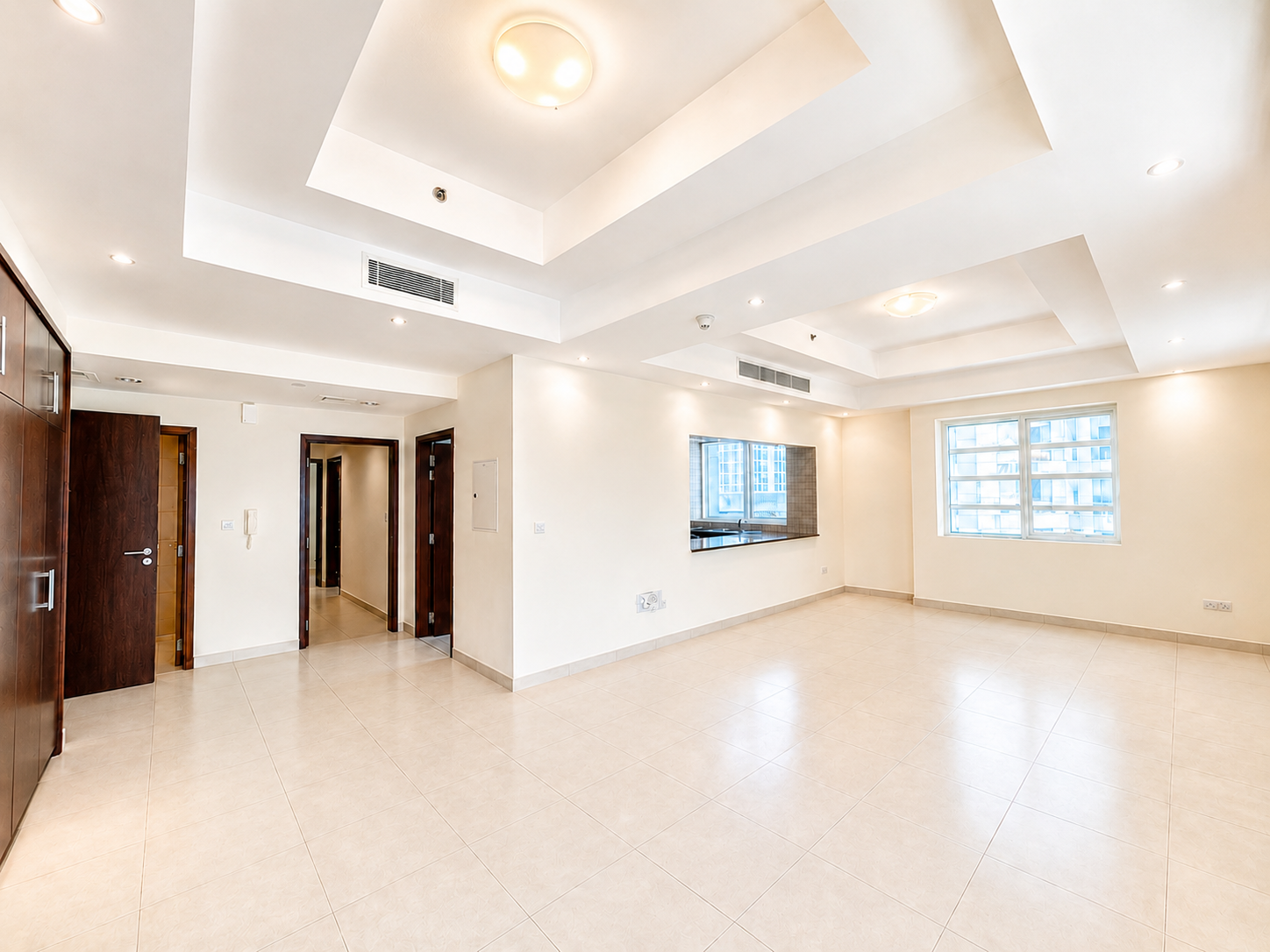 2 Bedroom Apartment for Rent in Al Mankhool, Dubai — image 1 of 12