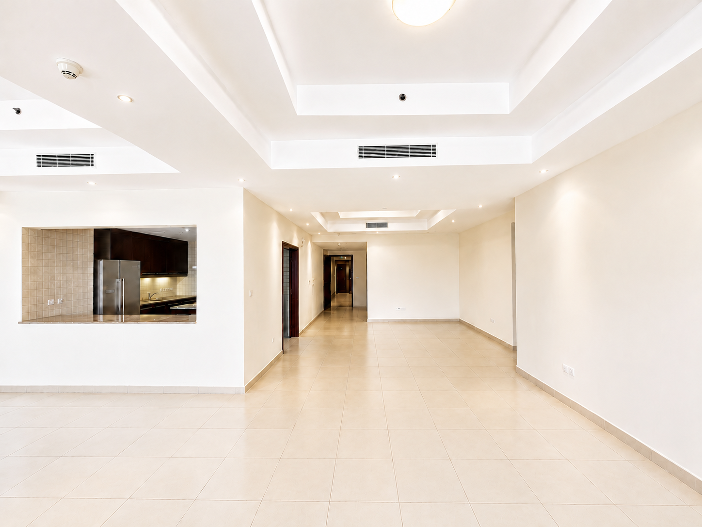 3 Bedroom Apartment for Rent in Al Mankhool, Dubai — image 1 of 21