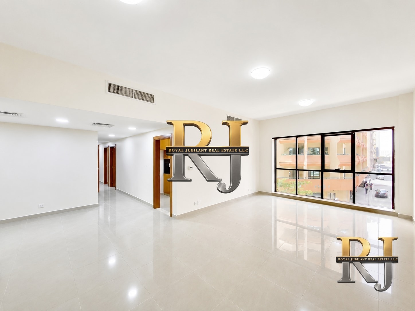 4 Bedroom Apartment for Rent in Al Mankhool, Dubai — image 1 of 15
