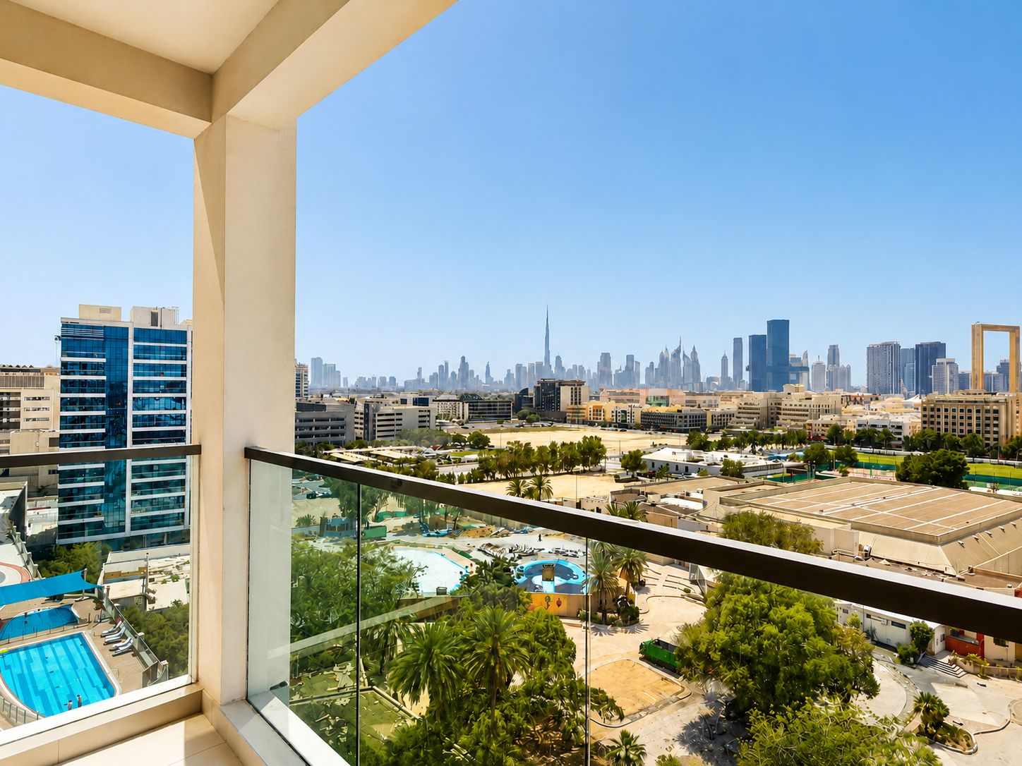 3 Bedroom Apartment for Rent in Oud Metha, Dubai — image 1 of 12