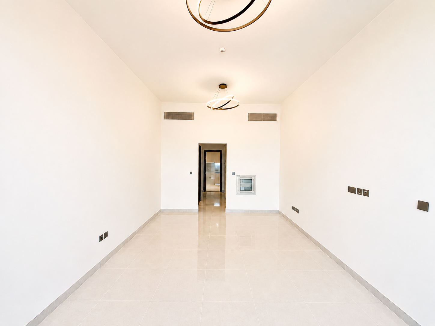 2 Bedroom Apartment for Rent in Al Jaddaf, Dubai — image 1 of 11