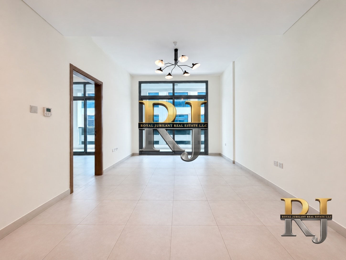 1 Bedroom Apartment for Rent in Oud Metha, Dubai — image 1 of 13